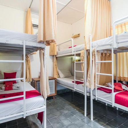 Reddoorz Hostel @ Kotagede 日惹 外观 照片
