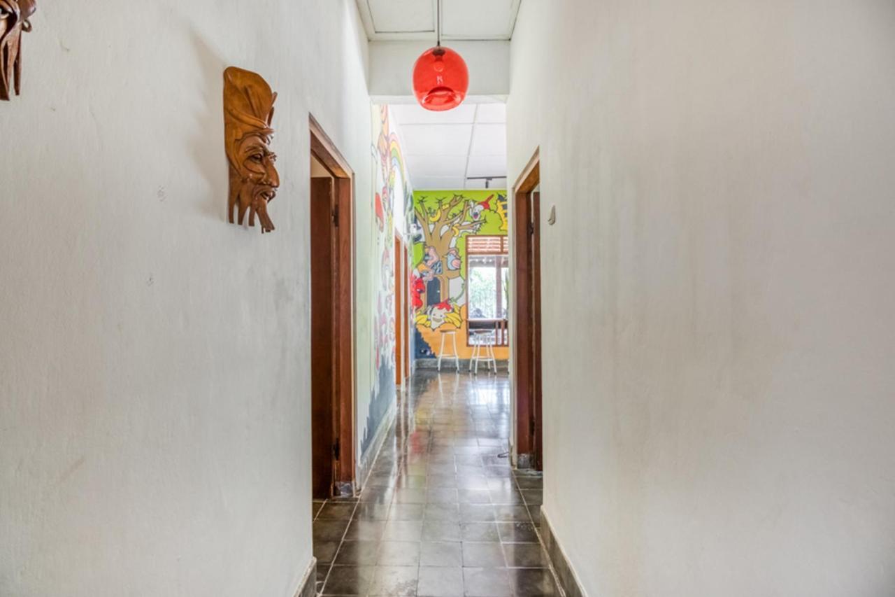 Reddoorz Hostel @ Kotagede 日惹 外观 照片